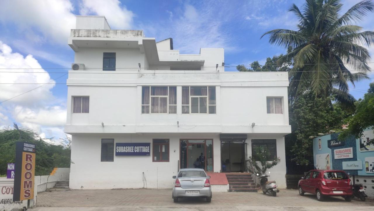 Tirunallar Subasree Cottage מראה חיצוני תמונה